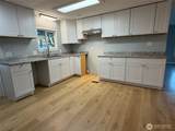 2000 Broadway Avenue - Photo 6