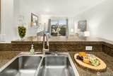 133 Queen Anne Avenue - Photo 6