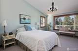2471 Soundview Drive - Photo 12