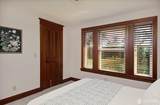 2471 Soundview Drive - Photo 20