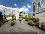 225 Logan Avenue - Photo 30