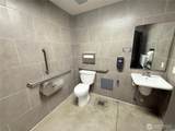 2021 Freeway Drive - Photo 8