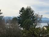 2560 Canal View Way - Photo 10