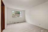 8615 194th Place - Photo 15
