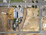1042 13th Street - Photo 7