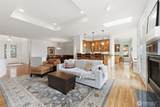 140 Trafalgar Drive - Photo 7