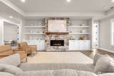 105 Eli Avery Avenue - Photo 5