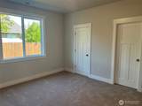 520 Rainbow Way - Photo 4