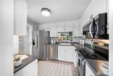 6535 Seaview Avenue - Photo 15