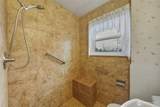 1044 Clinton St - Photo 16