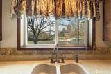 1044 Clinton St - Photo 8