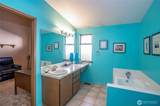 8401 Amber Drive - Photo 16