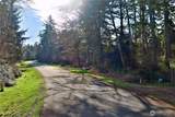 721 Chenois Avenue - Photo 2