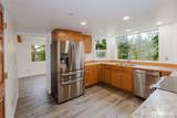 16326 Auburn-Black Diamond Road - Photo 11