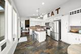 712 Vista View Place - Photo 16