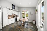 712 Vista View Place - Photo 19