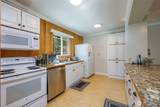 9029 Icicle Rd - Photo 14