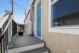 2400 Donovan Avenue - Photo 16