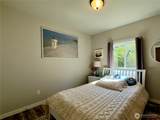 308 Mizzen Avenue - Photo 14