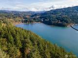 417 Arbutus Place - Photo 17
