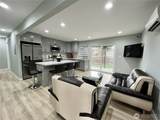 4617 189th Street - Photo 4