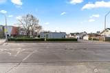 351 Park Avenue - Photo 2