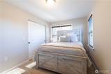 10521 Lake View Drive - Photo 14