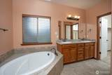 8835 Fox Ridge Lane - Photo 18