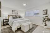 2501 Canterbury Lane - Photo 15