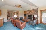 6200 Woodcock Road - Photo 15