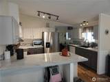 222 Maple Avenue - Photo 3