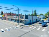 1906 Broadway - Photo 12