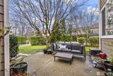 7301 Thompson Avenue - Photo 33