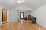 1134 Barton Square - Photo 32