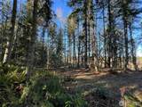 5662 Center Road - Photo 21