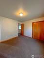 1035 Isaacs Avenue - Photo 34