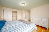 910 34th Street - Photo 12