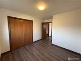 111 Annie Place - Photo 17