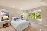 303 Bellevue Way - Photo 21