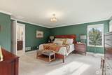 5311 Sound Avenue - Photo 7