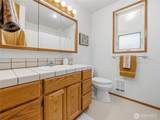 12728 Pioneer Way - Photo 17
