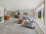 12728 Pioneer Way - Photo 5
