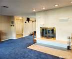 114 NE Cedar Avenue - Photo 8