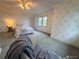 1142 Scott Avenue - Photo 18