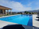 714 Sunset Boulevard - Photo 19