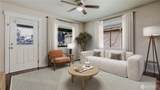 1421 45th - Photo 2