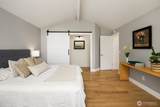 5610 Mercer Way - Photo 18