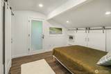 5610 Mercer Way - Photo 31