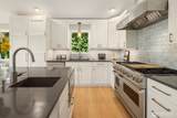 5610 Mercer Way - Photo 9