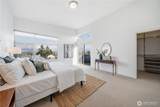 2447 Spencer Street - Photo 19